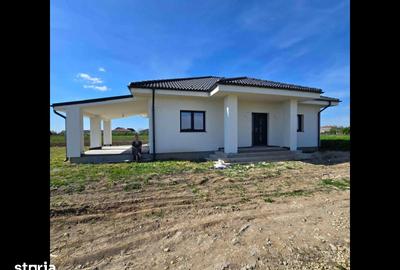 Casă cu 3 camere cu Teren 600 Mp în Păulești - 10