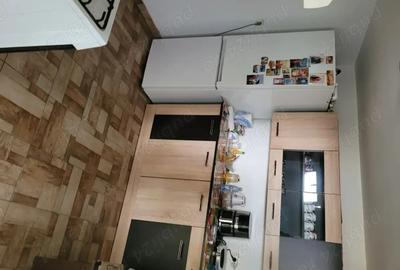 Casă cu 3 camere în E3 - 9