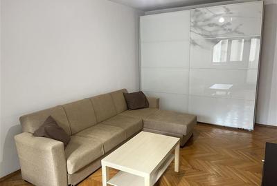 Apartament cu 2 camere decomandat, mobilat în Obor