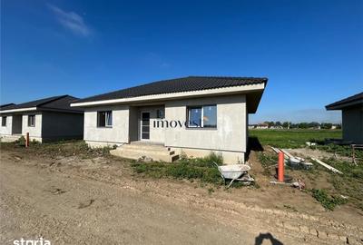 Casă cu 4 camere cu Teren 350 Mp în Odoreu - 7