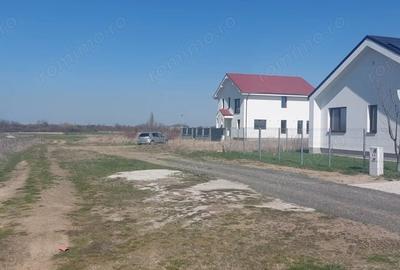 Teren de 590 mp, în Șag