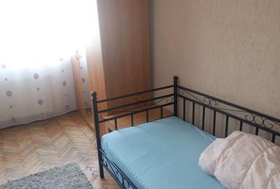 Apartament cu 3 camere decomandat în Central - 3