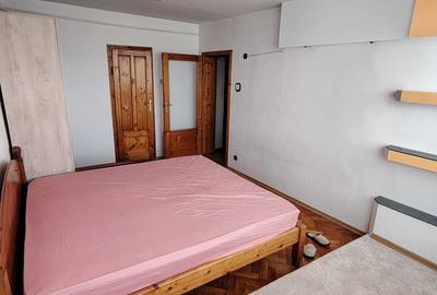 Apartament cu 3 camere decomandat în Central - 3