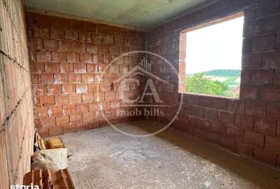 Casă cu 4 camere decomandat cu Teren 2776 Mp în Vadu Crișului - 4