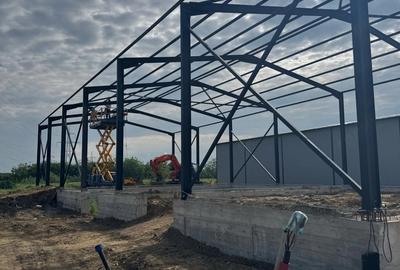 Spațiu comercial, de 560 mp, în Central - 3
