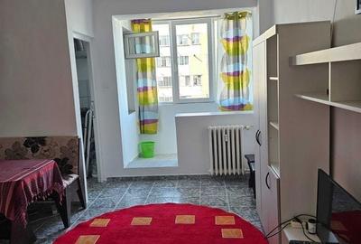 Garsonieră în Astra
