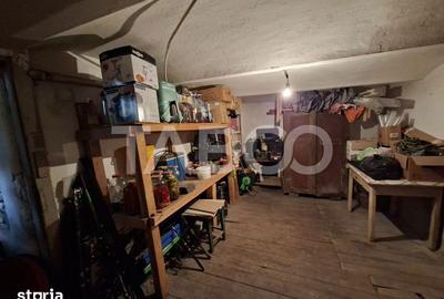 Casă cu 3 camere cu Teren 100 Mp în Trei Stejari