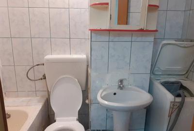 Garsonieră decomandată în Exterior Vest