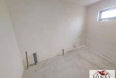 Casă individuală cu 4 camere cu Teren 450 Mp în Meteș - 6