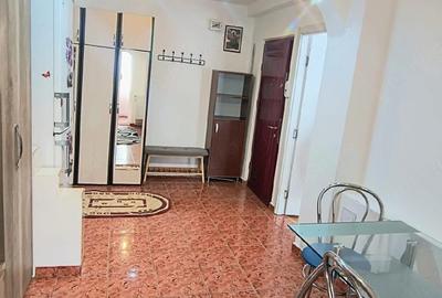 Apartament cu 2 camere decomandat în Central - 2