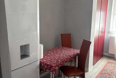 Apartament cu 3 camere decomandat în Exterior Vest - 6