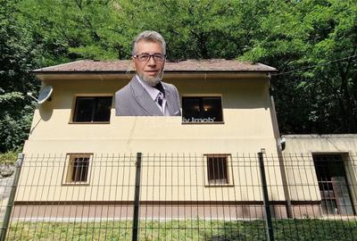 Casă cu 5 camere cu Teren 2122 Mp în Marginea