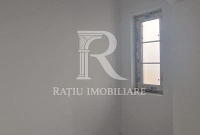 Casă cu 4 camere cu Teren 844 Mp în Nufărul - 1
