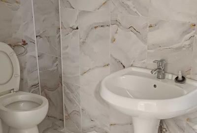 Spațiu comercial, de 70 mp, în Central - 8