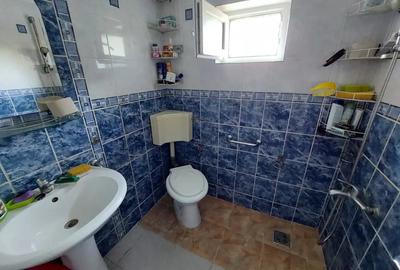 Casă cu 6 camere cu Teren 80000 Mp în Sângeorgiu de Mureș