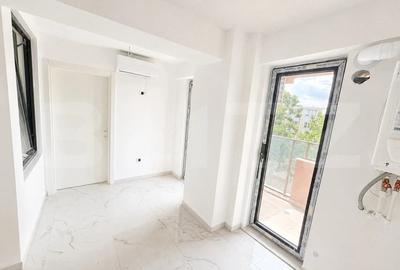 Apartament cu 2 camere semidecomandat în Calea Severinului