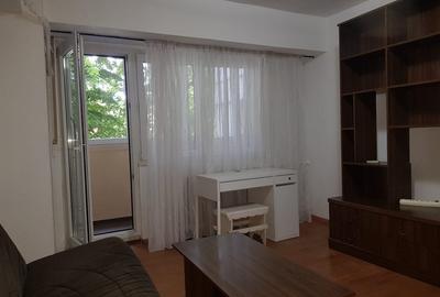Apartament cu 3 camere decomandat, mobilat în Titulescu - 2