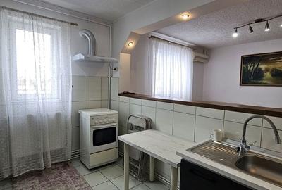 Apartament cu 3 camere decomandat în Hipodrom 4 - 9