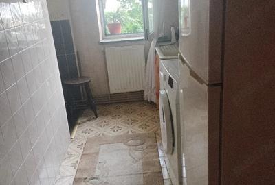 Apartament cu 2 camere decomandat în Lelești - 3