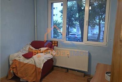Apartament cu 3 camere decomandat în Central - 6