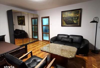 Garsonieră decomandată în Unirii