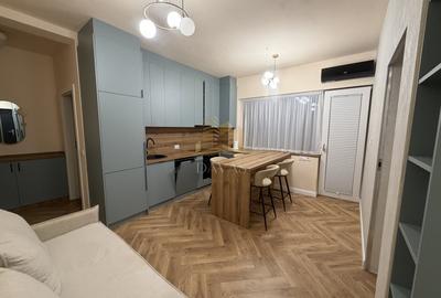 Apartament cu 3 camere decomandat, mobilat în Între Lacuri