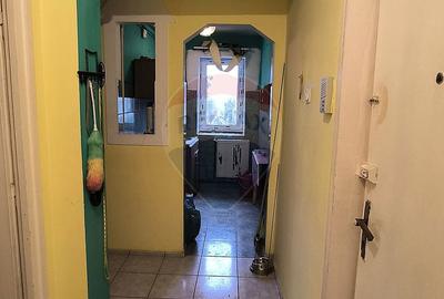 Apartament cu 2 camere decomandat în Central - 10