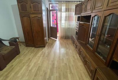 Garsonieră semidecomandată în Piața Nouă