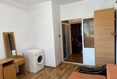Garsonieră în Micro 40 - 1