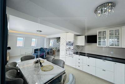 Apartament cu 3 camere nedecomandat în Ștrand