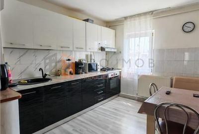 Apartament cu 2 camere semidecomandat, mobilat în Dorobanți 1 - 3