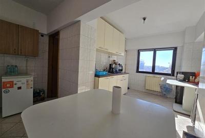 Apartament cu 5 camere decomandat în Splaiul Unirii - 10