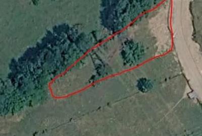 Teren de 725 mp, în Lerești