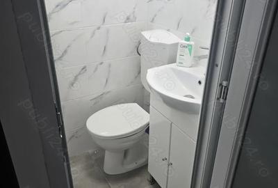 Spațiu comercial, de 12 mp, în Central