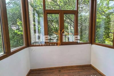 Apartament cu 2 camere semidecomandat în Dacia