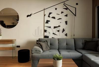 Apartament cu 3 camere semidecomandat, mobilat în Pipera - 1