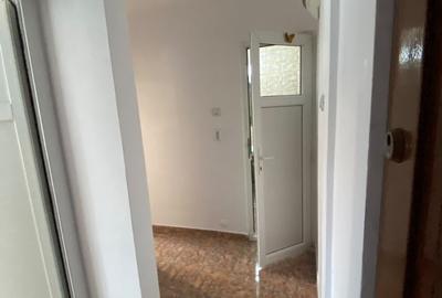 Garsonieră decomandată în Găvana - 5