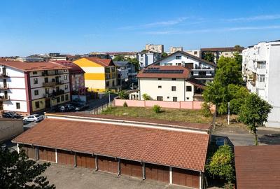 Apartament cu 3 camere decomandat în Central - 9