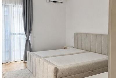 Apartament cu 3 camere, mobilat în Iancu Nicolae