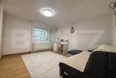 Apartament cu 2 camere semidecomandat în Micro 5