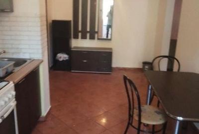 Apartament cu 2 camere decomandat în Decebal - 3