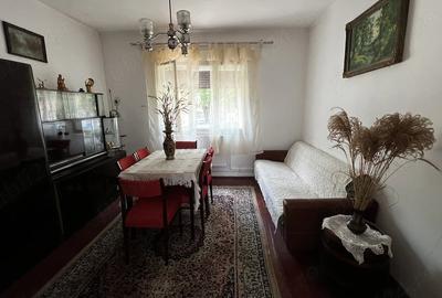 Casă cu Teren 2000 Mp în Pescari - 3