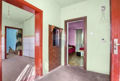 Casă cu 2 camere cu Teren 476 Mp în Șofronea - 13