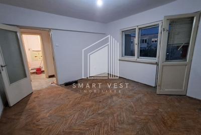 Apartament cu 4 camere în Micro 16
