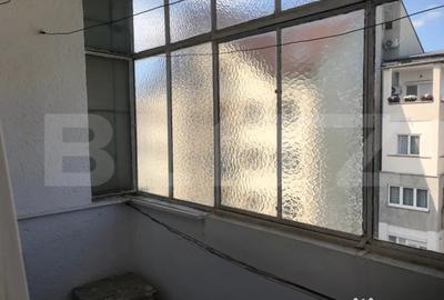 Apartament cu 3 camere semidecomandat în Central - 9