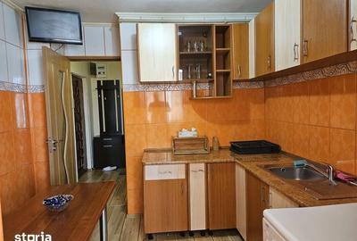 Apartament cu 3 camere decomandat în Central - 8