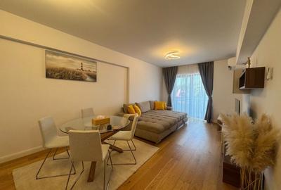 Apartament cu 2 camere decomandat, mobilat în Băneasa