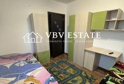 Apartament cu 3 camere semidecomandat în Central