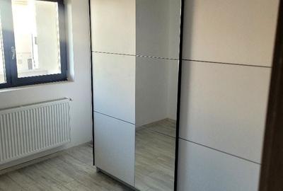Apartament cu 3 camere decomandat în Făcăi - 3