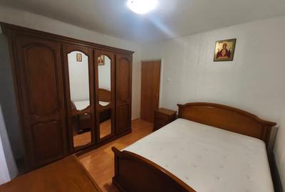 Apartament cu 3 camere decomandat în Tineretului - 2